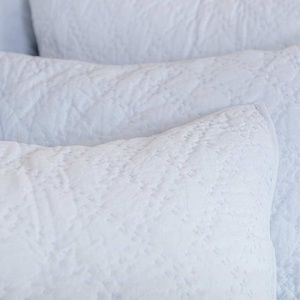 2 / Elizabeth York Sutton Fog Standard Sham